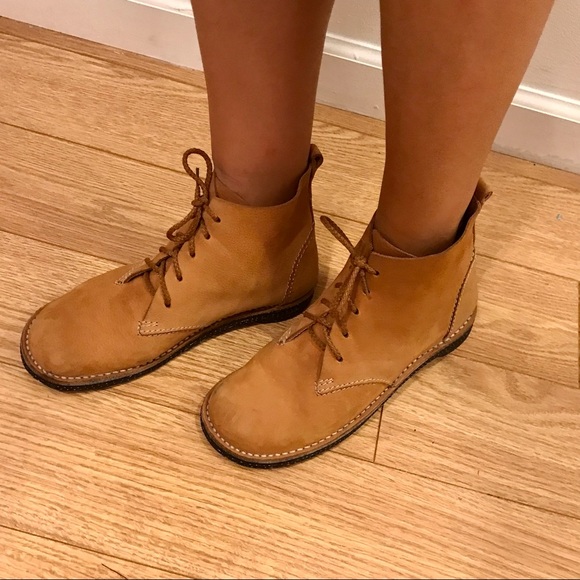 PRIVATELY SOLD!!! Vintage HO2 Studio tan suede leather ankle boots - Picture 3 of 14